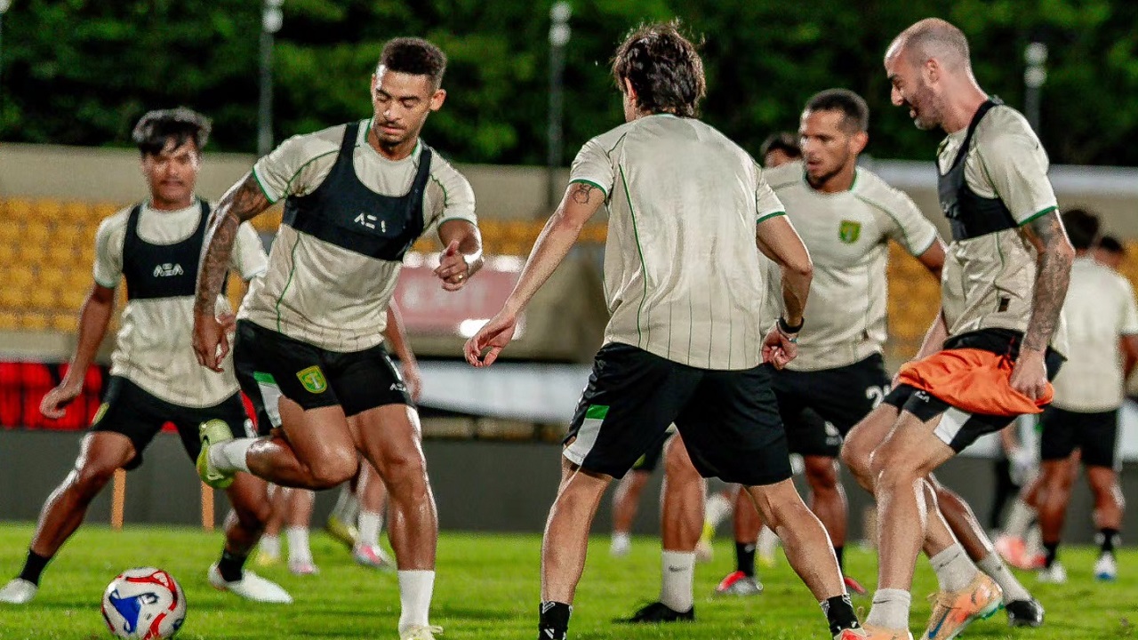 Persebaya Surabaya Siap Hadapi Ujian Kontra Persib Bandung