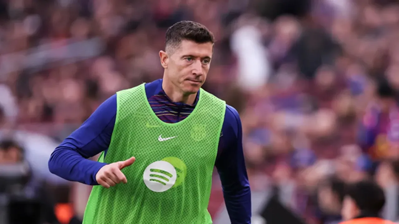 Robert Lewandowski Menambah Daftar Pemain Cedera Barcelona