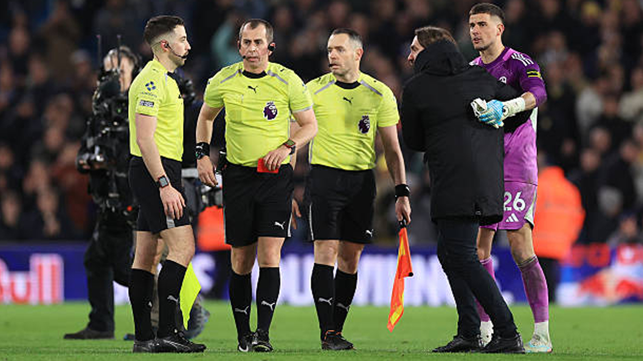 Dapat Kartu Merah Kontra Manchester City, Daniel Farke Yakin Tak Diskors