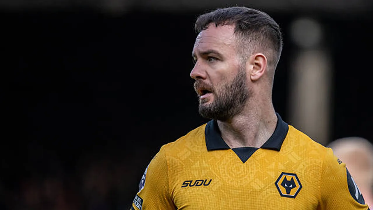 Catat Dua Assist dalam Lima Laga, Produktivitas Adam Armstrong Melejit di Wolves
