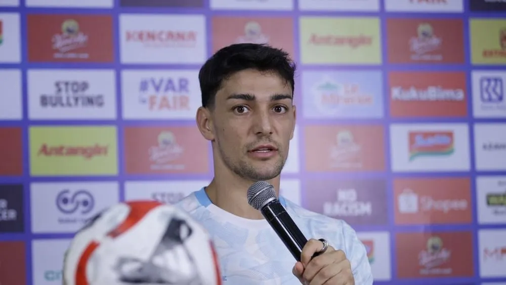 Federico Barba Bertekad Bawa Pulang Poin dari Gelora Bung Tomo - sumber: (ileagueid)