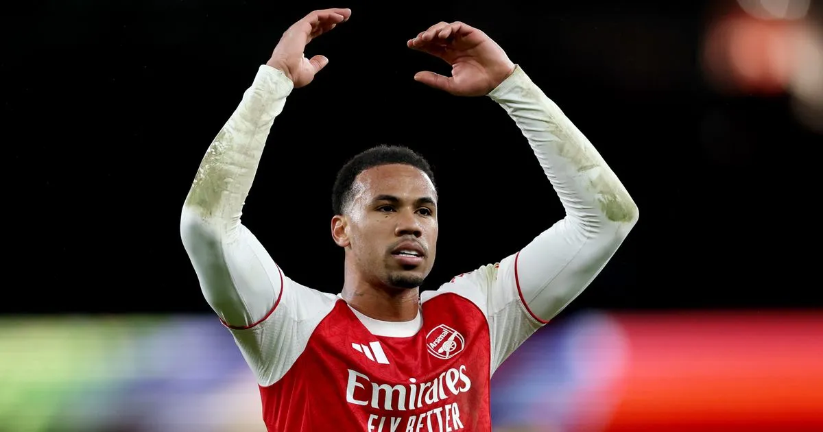 Gabriel Magalhaes Puji Peran Saliba dan Raya dalam Kemenangan Arsenal - sumber: (footballlondon)