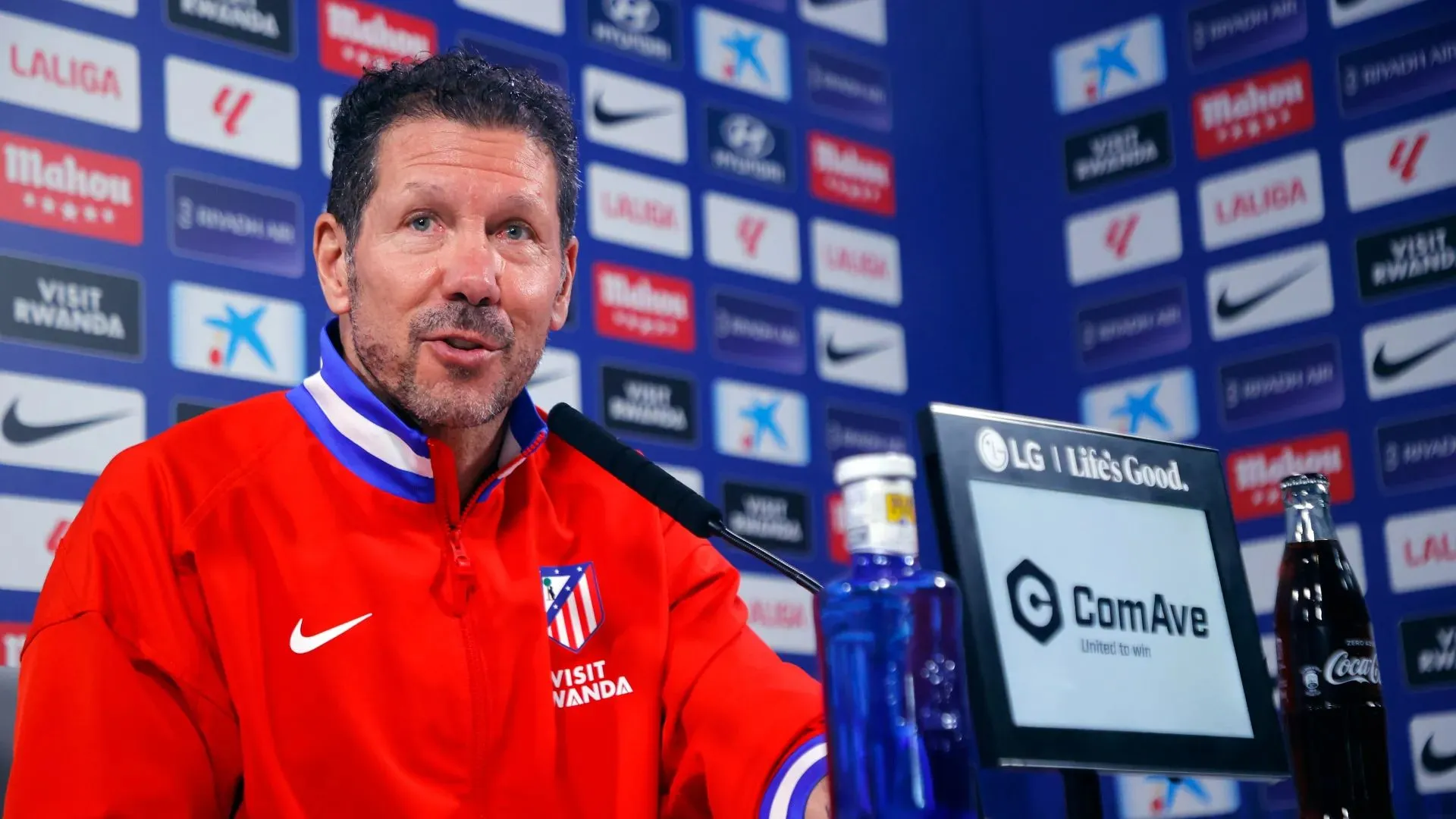 Gelandang Absen, Simeone: Atletico di Posisi Fantastis - sumber: (footballespana)