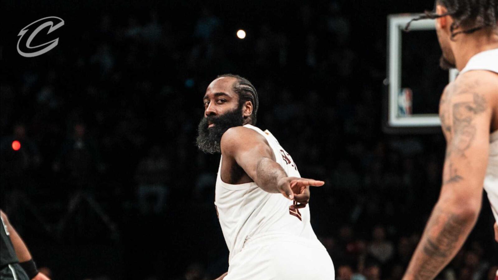 James Harden Tampil Lagi Meski Ibu Jari Cedera