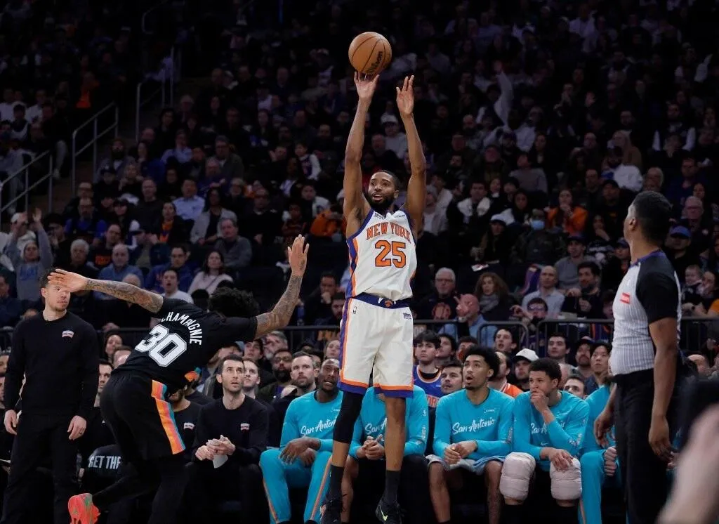 Knicks Akhiri Rekor 11 Kemenangan Spurs - sumber: (mainbasket)