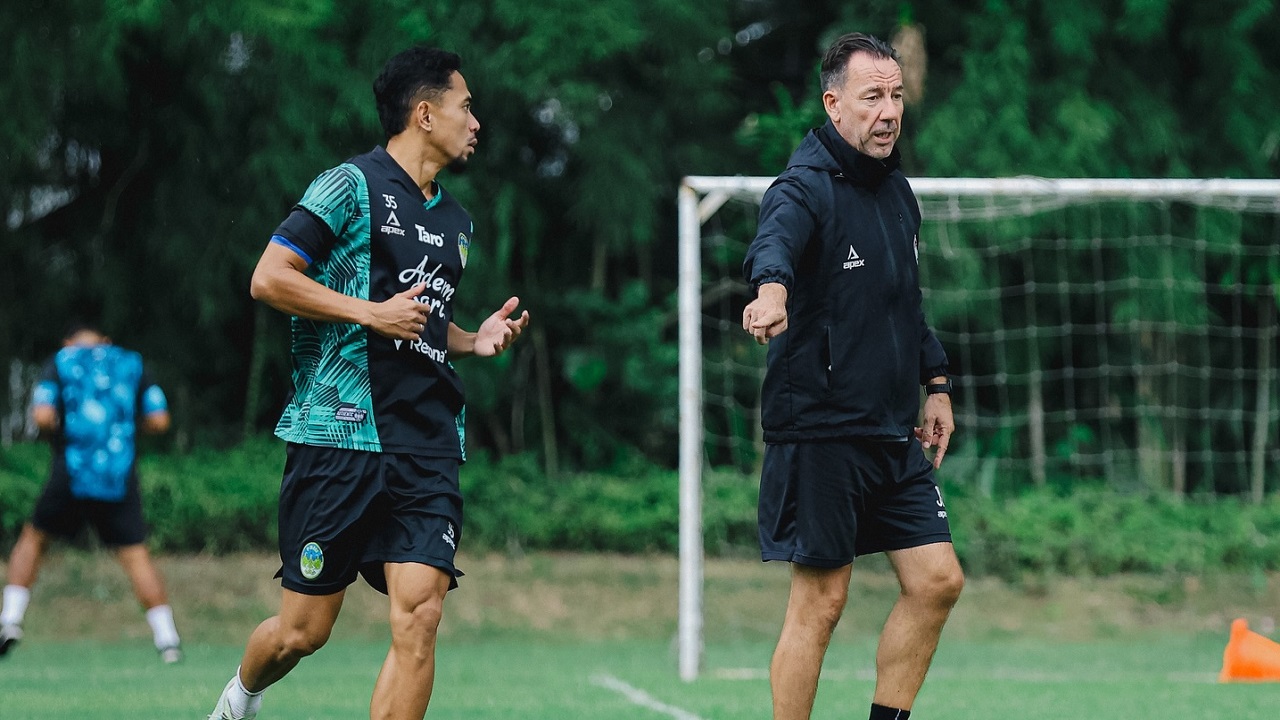 PSIM Jogja Dituntut Lakukan Rotasi Di Markas Semen Padang FC