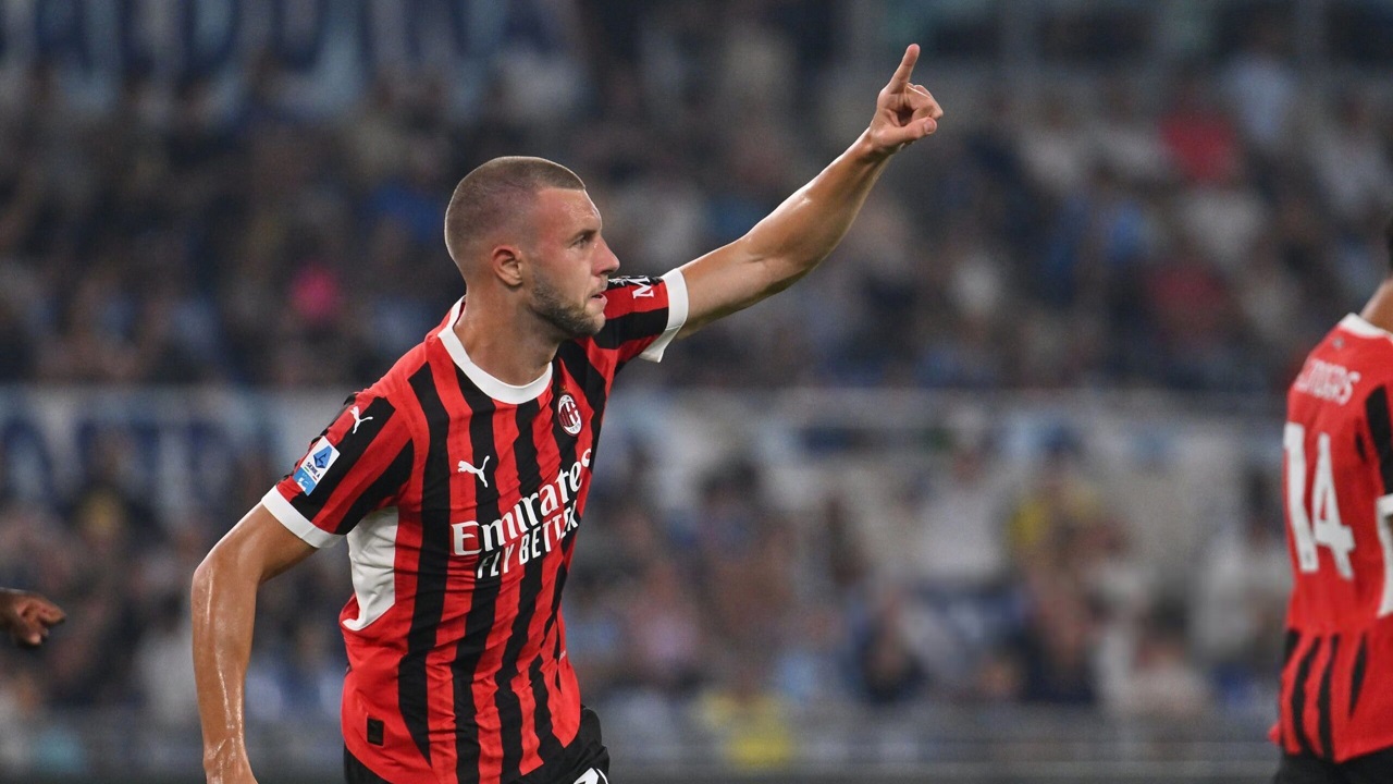 Strahinja Pavlovic dan Leao Beri Modal Berharga Jelang derby Milano