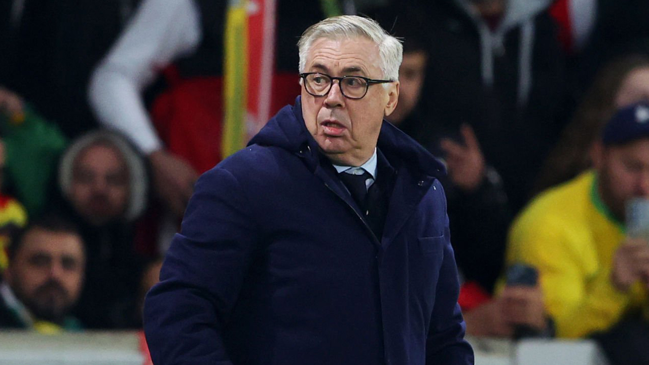 Carlo Ancelotti Diklaim Lebih Cocok Jadi Pelatih MU, Bukan Carrick