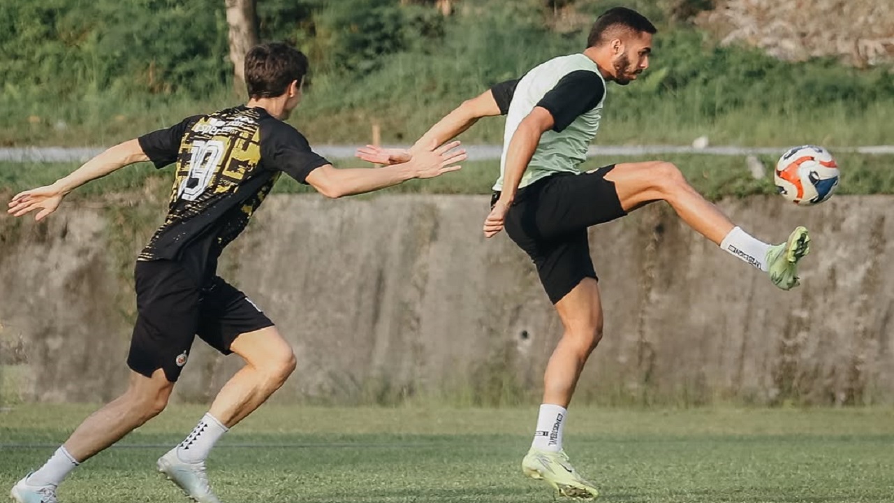 Jaga Asa Bertahan, Semen Padang FC Wajib Menang Atas PSIM Jogja