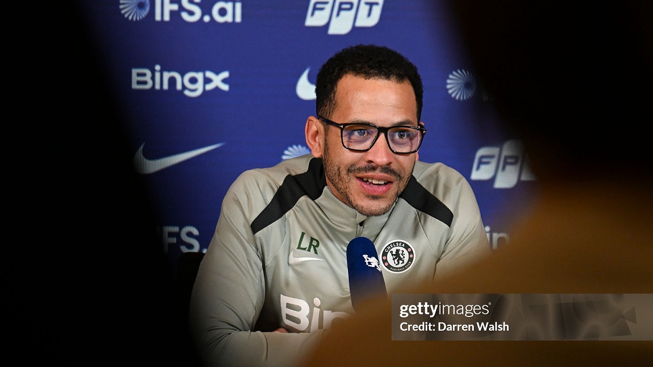 Liam Rosenior Soroti Keuntungan Bola Mati yang Tidak Adil