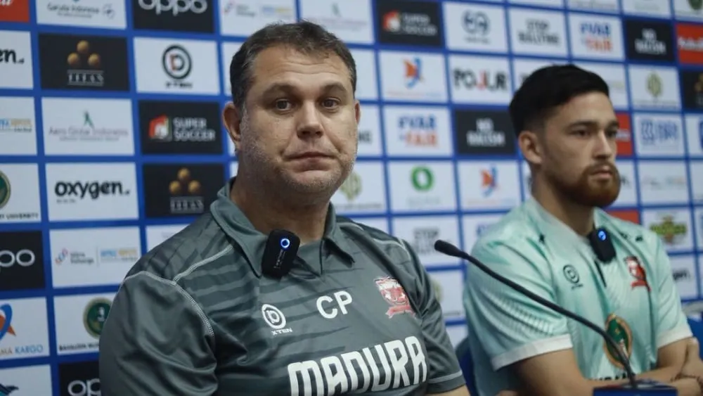 Madura United Tetap Percaya Diri Meski Ditinggal Dua Pemain Kunci - sumber: (ileagueid)