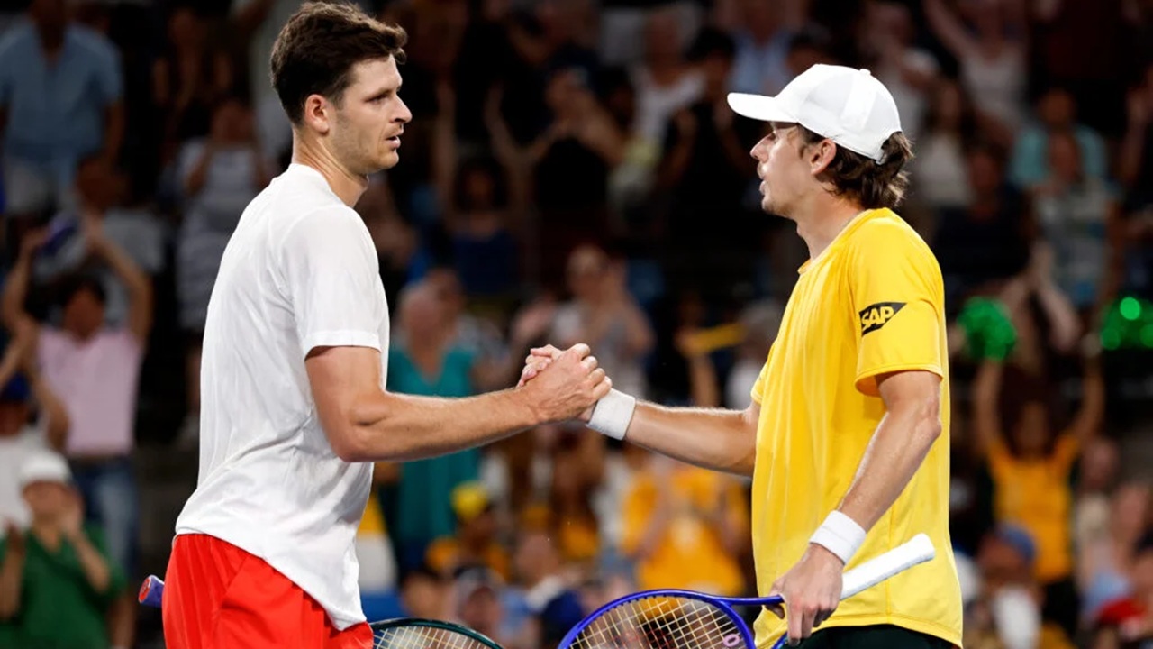 Alex De Minaur Bercanda Tentang Ia ‘Benci’ Hadapi Hubert Hurkacz