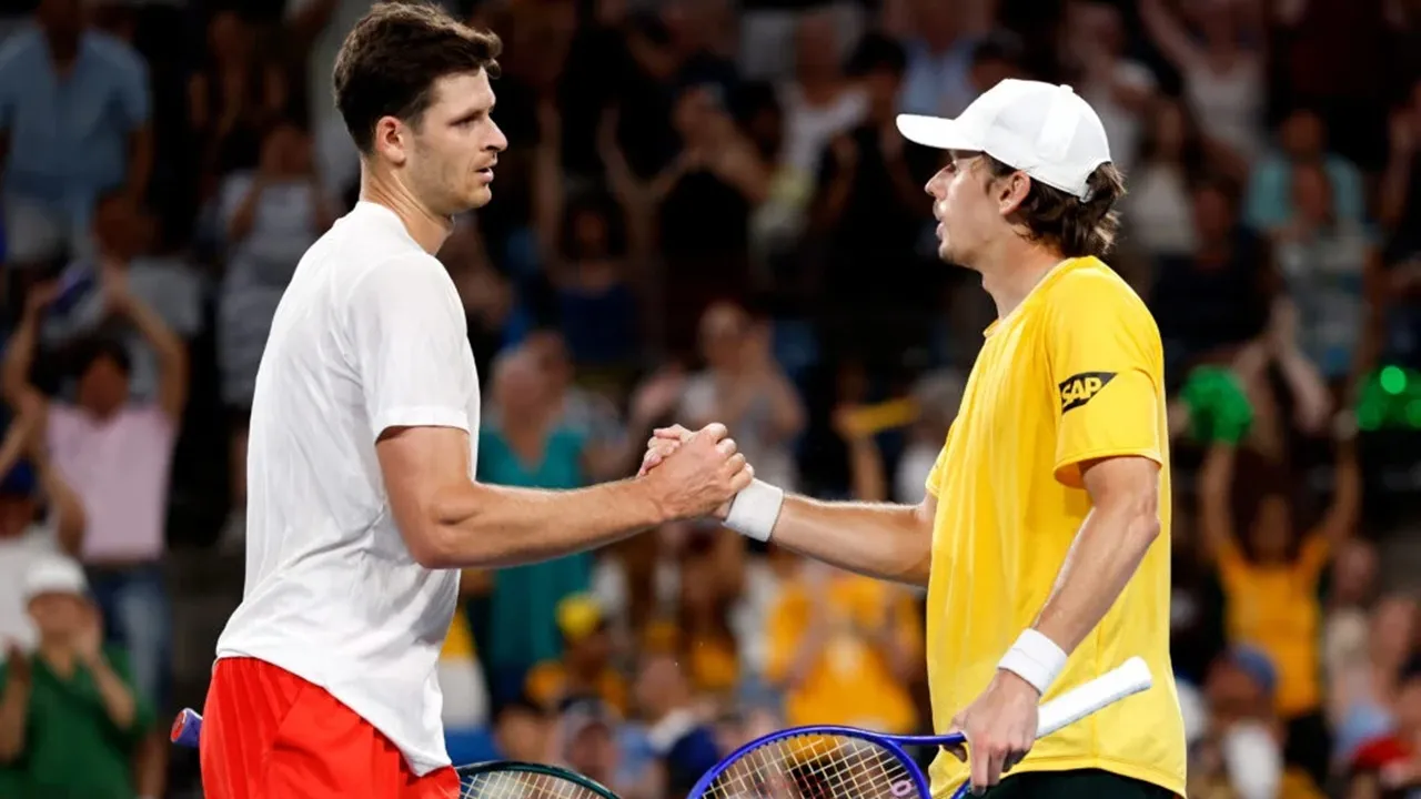 Alex De Minaur Bercanda Tentang Ia ‘Benci’ Hadapi Hubert Hurkacz
