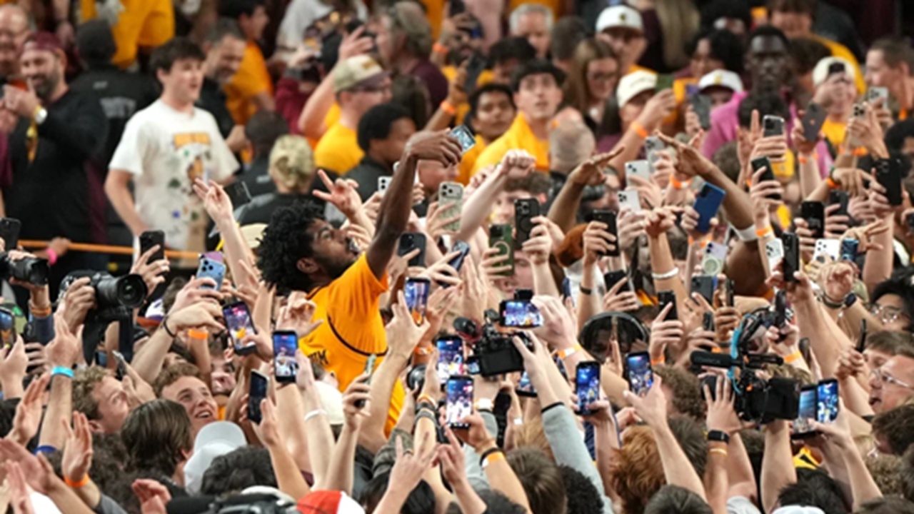 Arizona State Kalahkan Kansas di Laga Kandang Terakhir Hurley