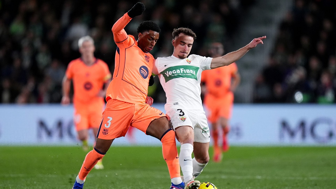 Barcelona Pastikan Alejandro Balde Alami Cedera Hamstring