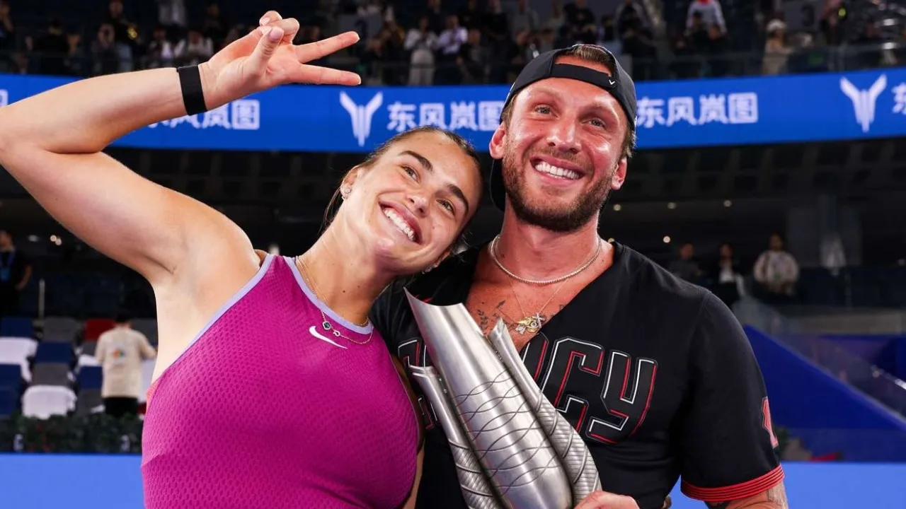 Jelang Turun Di Indian Wells, Aryna Sabalenka Resmi Bertunangan