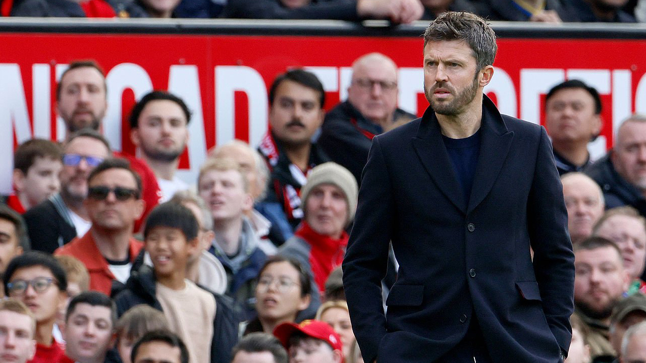 MU Masih Punya Peluang Jadi Juara, Tapi Michael Carrick Tetap Realistis