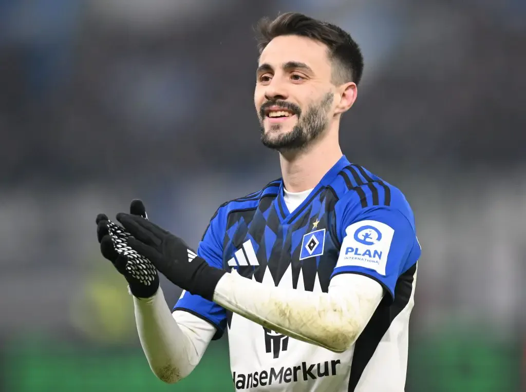 Perubahan Strategi Hamburg Hadapi Bayer Leverkusen yang Penuh Tantangan - sumber: (getfootballnewsgermany)