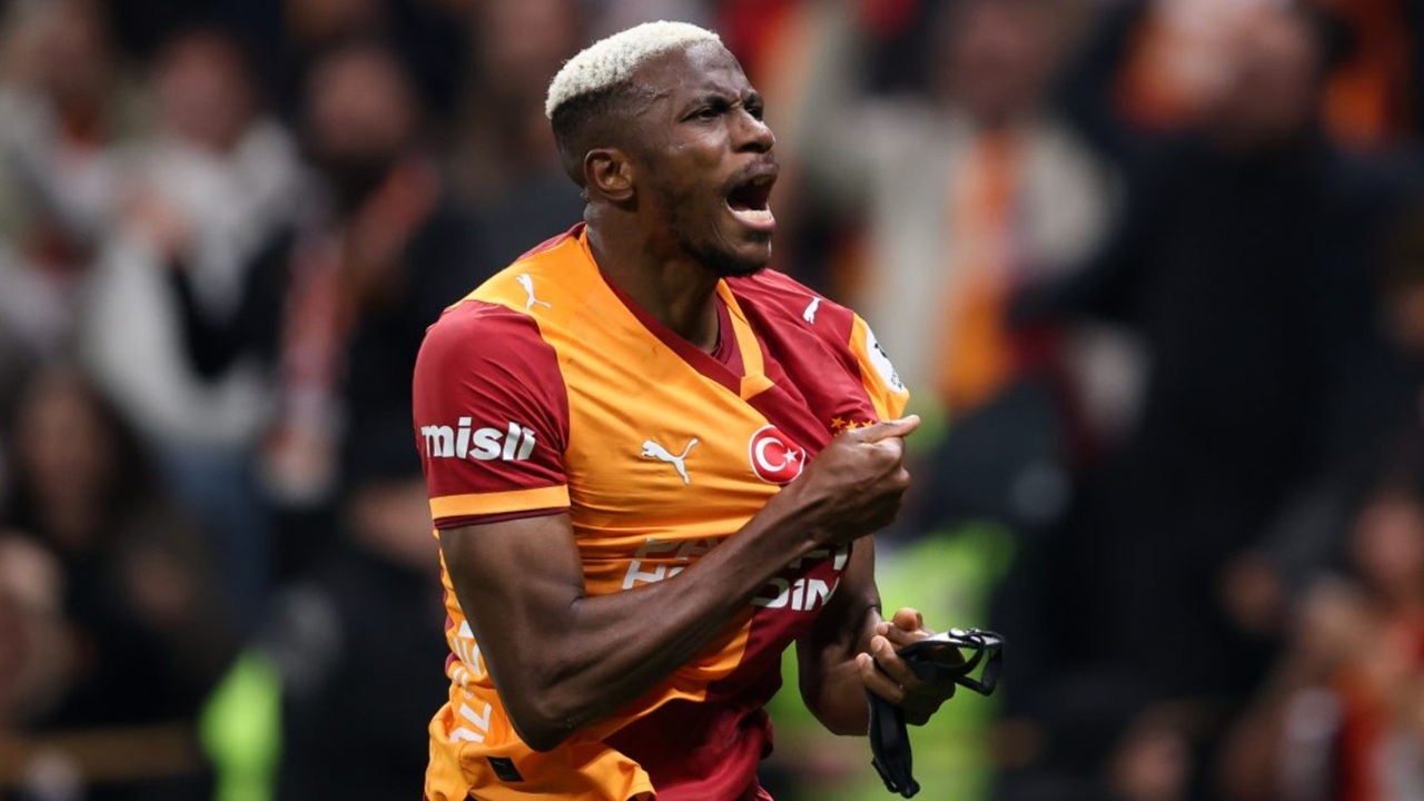 PSG Mundur dari Perebutan, Bayern Munich Semakin Tertarik Boyong Osimhen