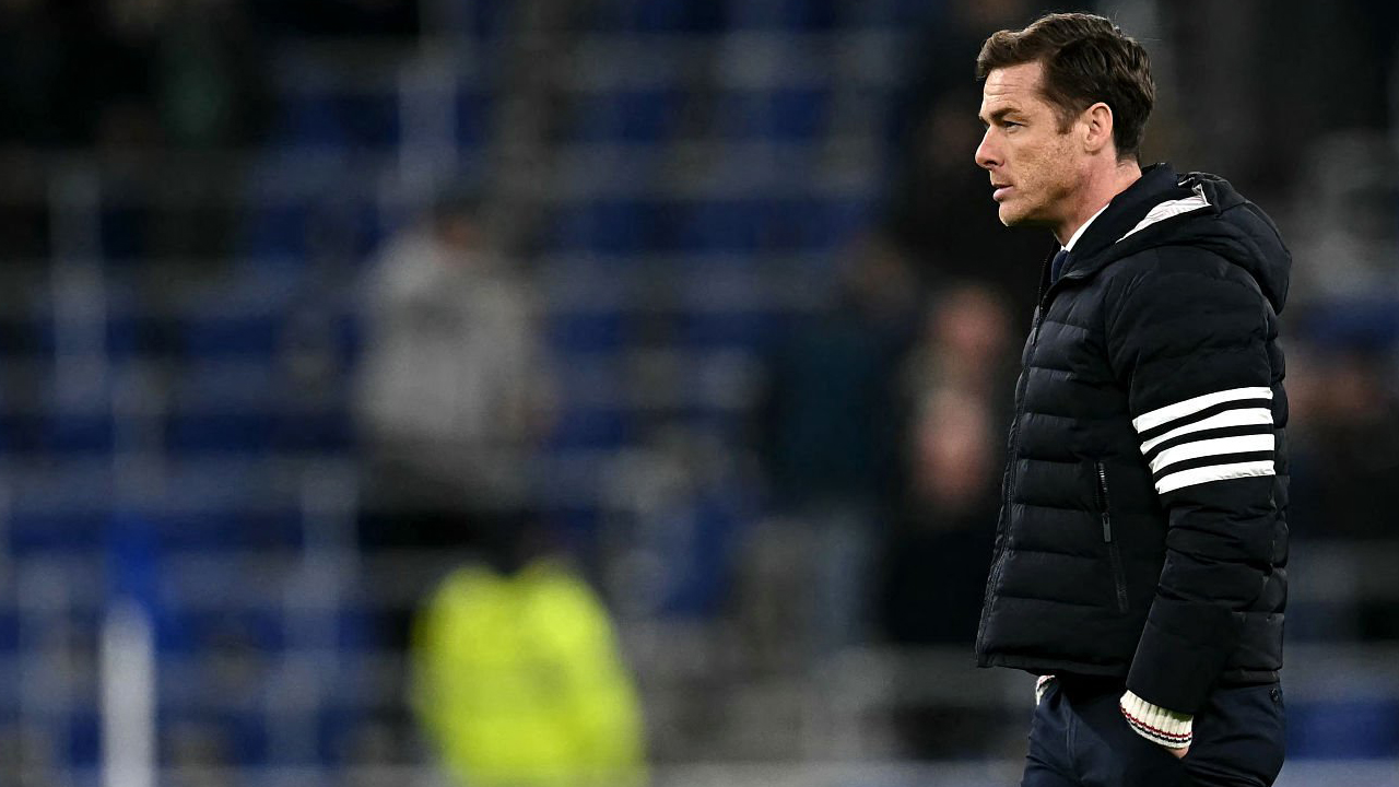 Scott Parker Pahami Kekecewaan Fans Burnley Usai Tumbang dari Everton