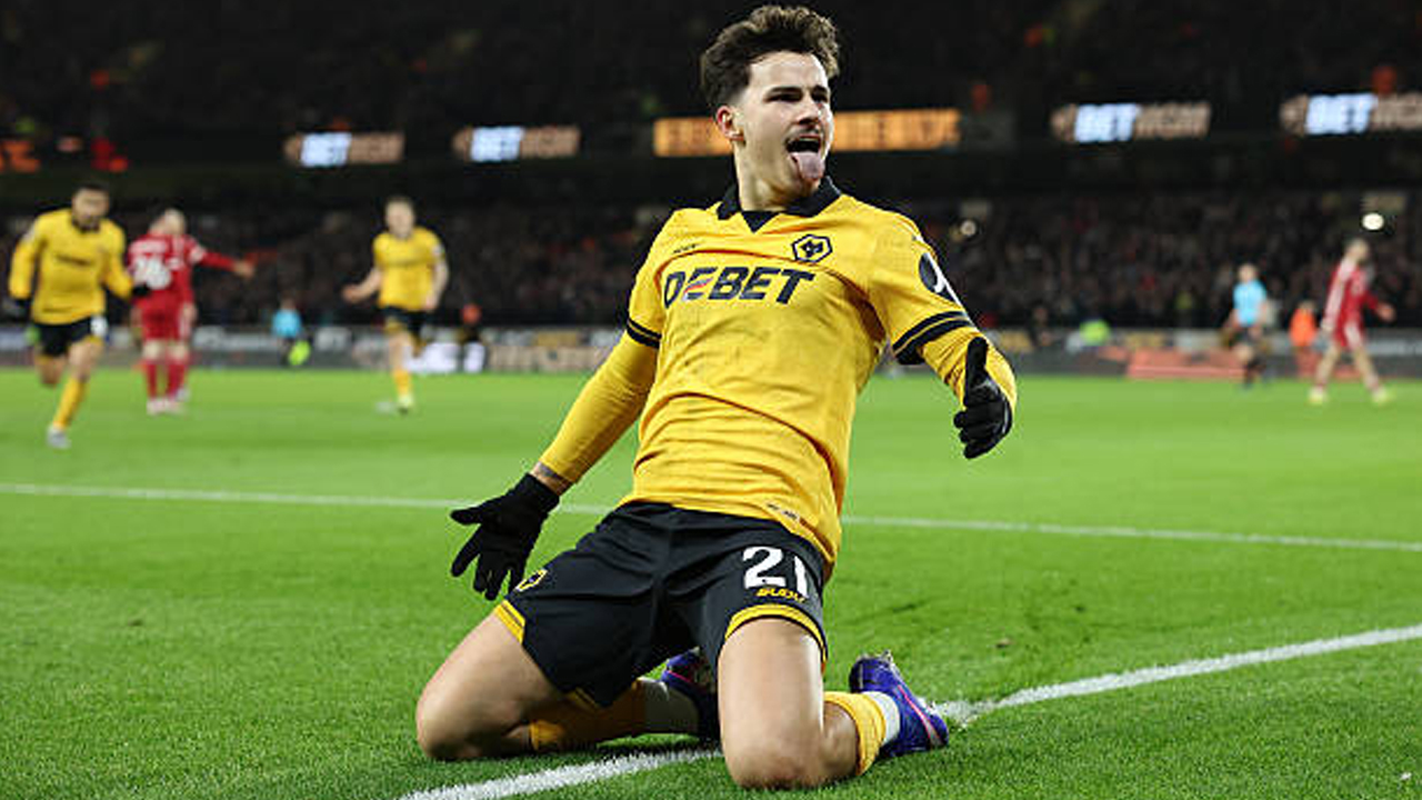 Tak Mau Hitung-hitungan Soal Degradasi, Rodrigo Gomes Ajak Wolves Percaya