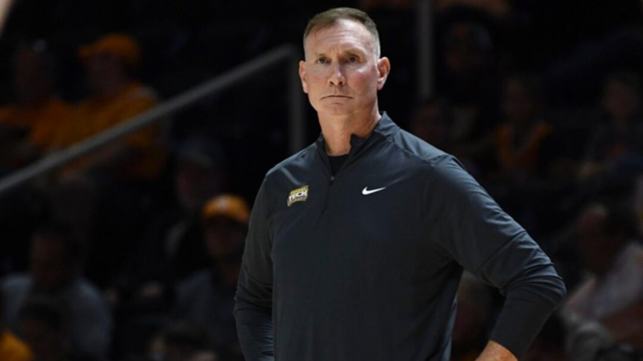 Tennessee Tech Umumkan Memecat Pelatih John Pelphrey