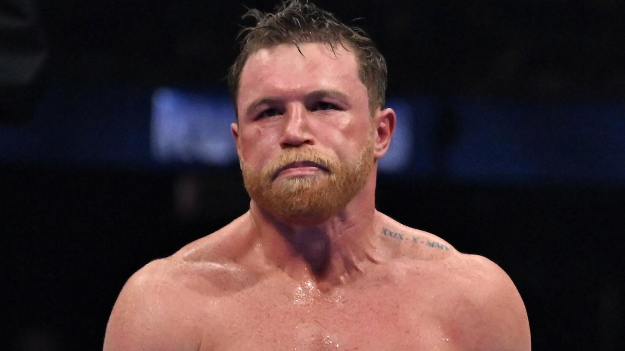 Usai Crawford Pensiun, BoMac Siapkan Penantang Baru untuk Canelo Alvarez