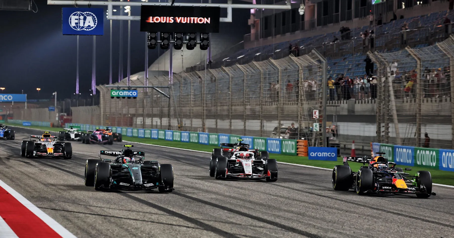 Fungsi dan Cara Kerja Tombol Boost di F1 2026 - sumber: (racingnews365)