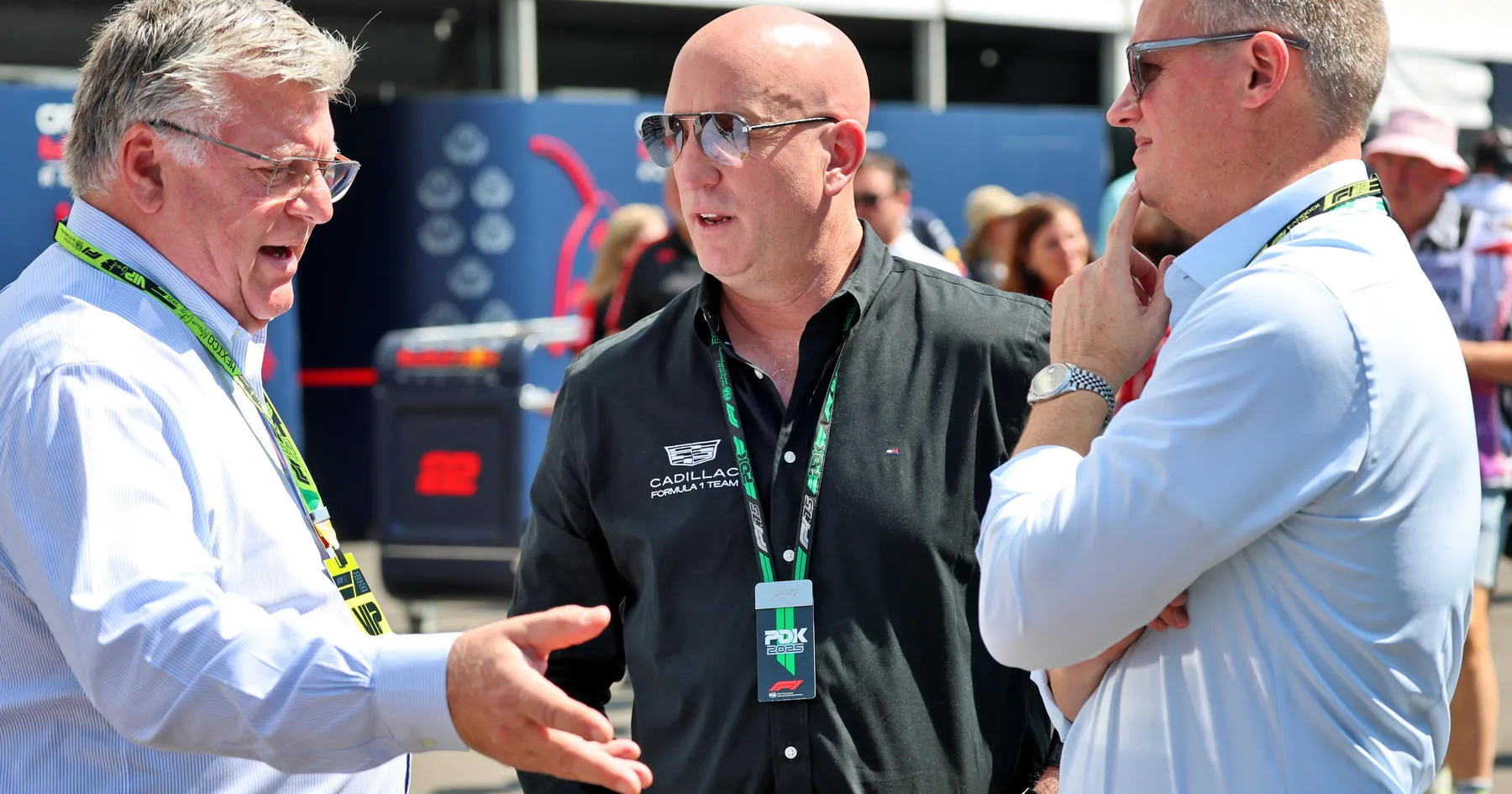 Mantan Bos Alpine Memulai Pos Baru Saat Pundit Sky Sports Mundur - sumber: (racingnews365)