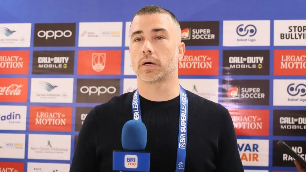 Marcos Reina Dorong Persik Bermental Tangguh Jelang Laga Kontra PSBS - sumber: (ileagueid)