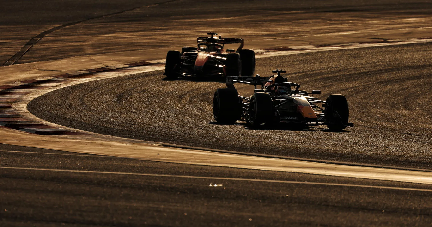 Memahami Fungsi dan Cara Kerja Overtake Mode di F1 - sumber: (racingnews365)