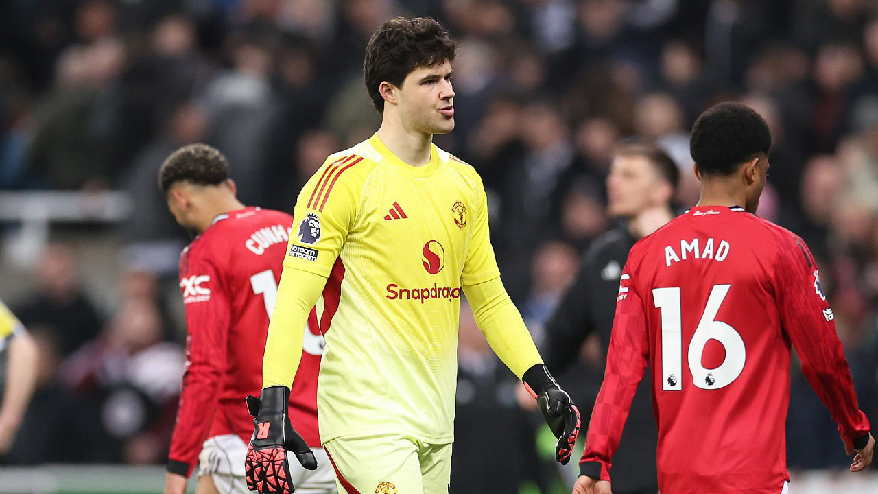 MU Kalah dari Newcastle, Senne Lammens: Ini Bukan Permainan Terbaik Kami