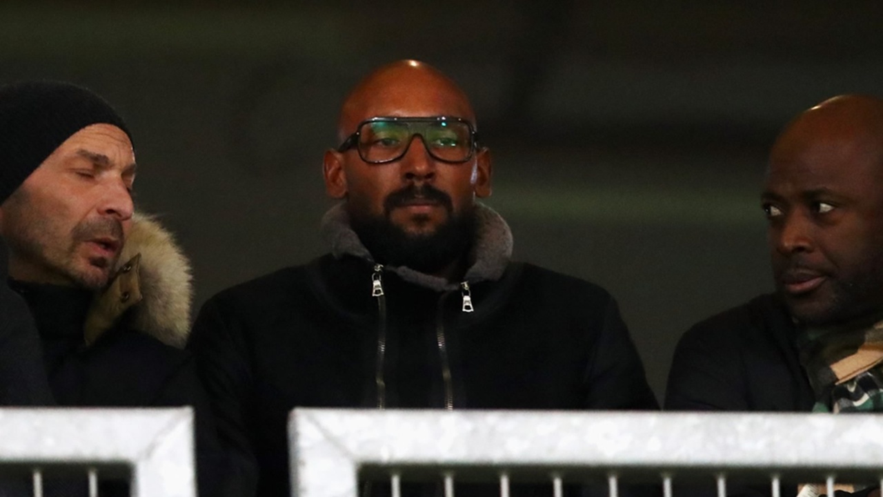 Nicolas Anelka Klaim Nyaris Bergabung dengan Barcelona