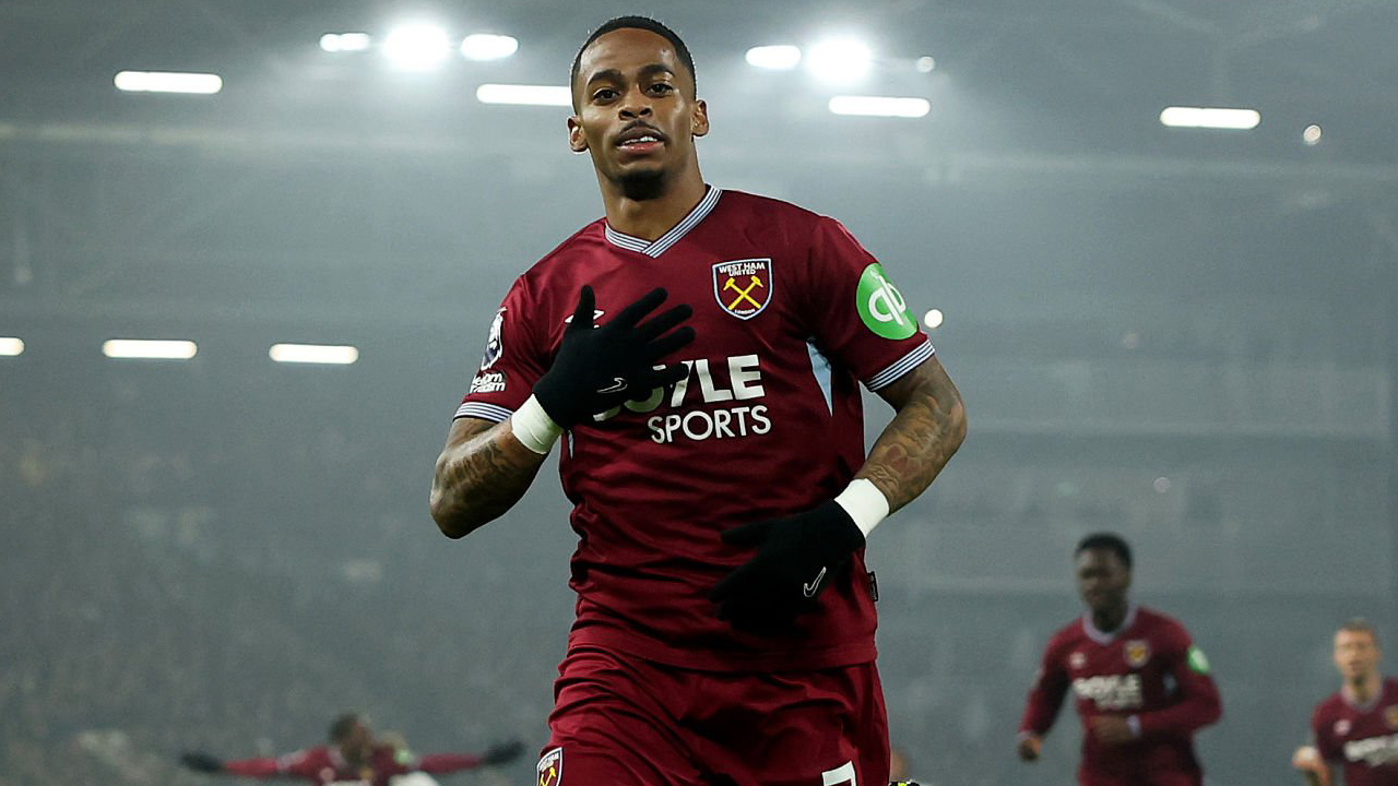 Usai Jadi Pahlawan West Ham, Jarrod Bowen Puji Crysencio Summerville