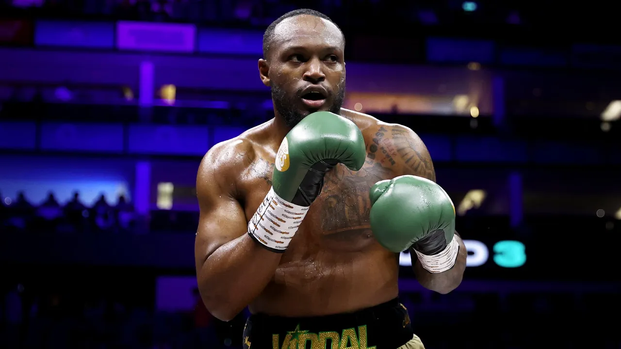 Viddal Riley akan menghadapi Mateusz Masternak demi gelar Eropa kelas cruiserweight pada 4 April mendatang di O2 Arena, London. (Foto: Fight TV)