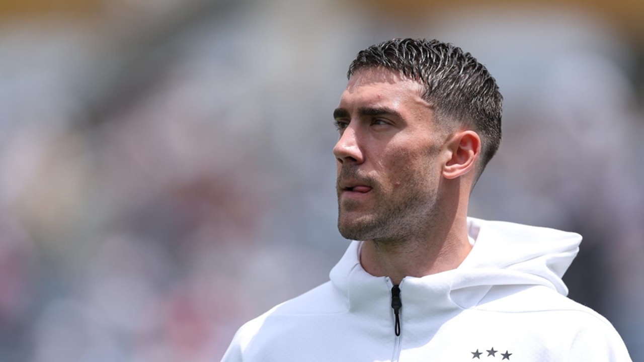 Barcelona Tidak Memprioritaskan Dusan Vlahovic