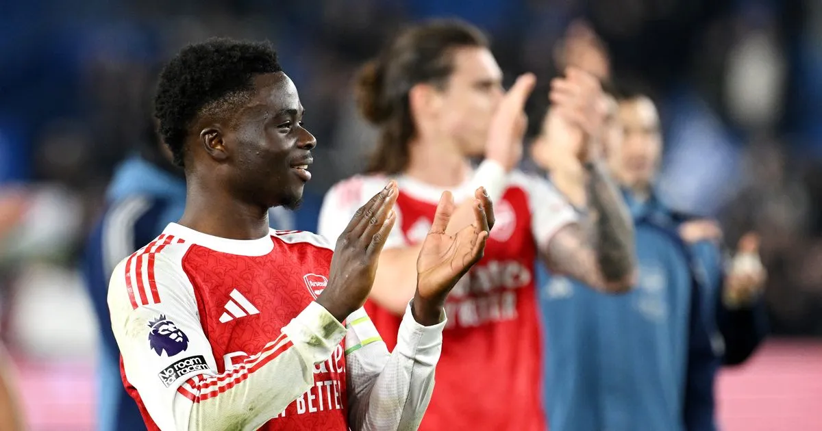 Bukayo Saka Ungkap Bisikan Mikel Arteta Usai Kemenangan Brighton - sumber: (footballlondon)