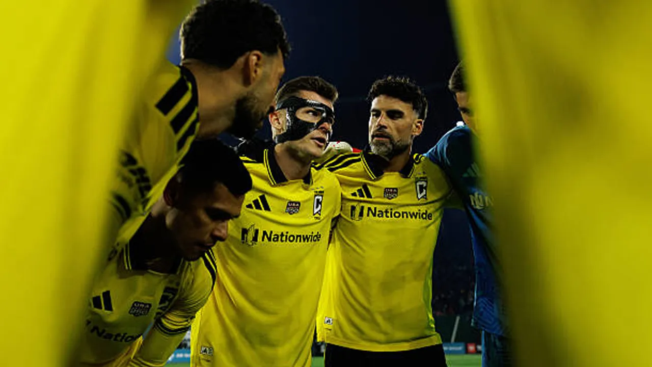 Henrik Rydstrom Ingin Columbus Crew Hindari Kesalahan Saat Jamu Chicago