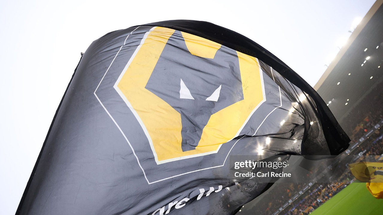 John Suppers Akui Wolves Selalu Untung dari Transfer Pemain