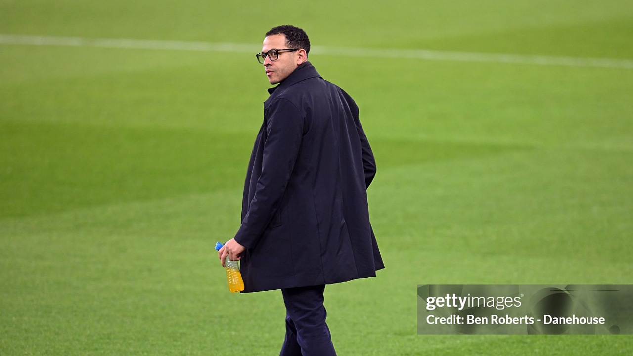 Liam Rosenior Puji Mentalitas Chelsea Usai Comeback Lawan Aston Villa