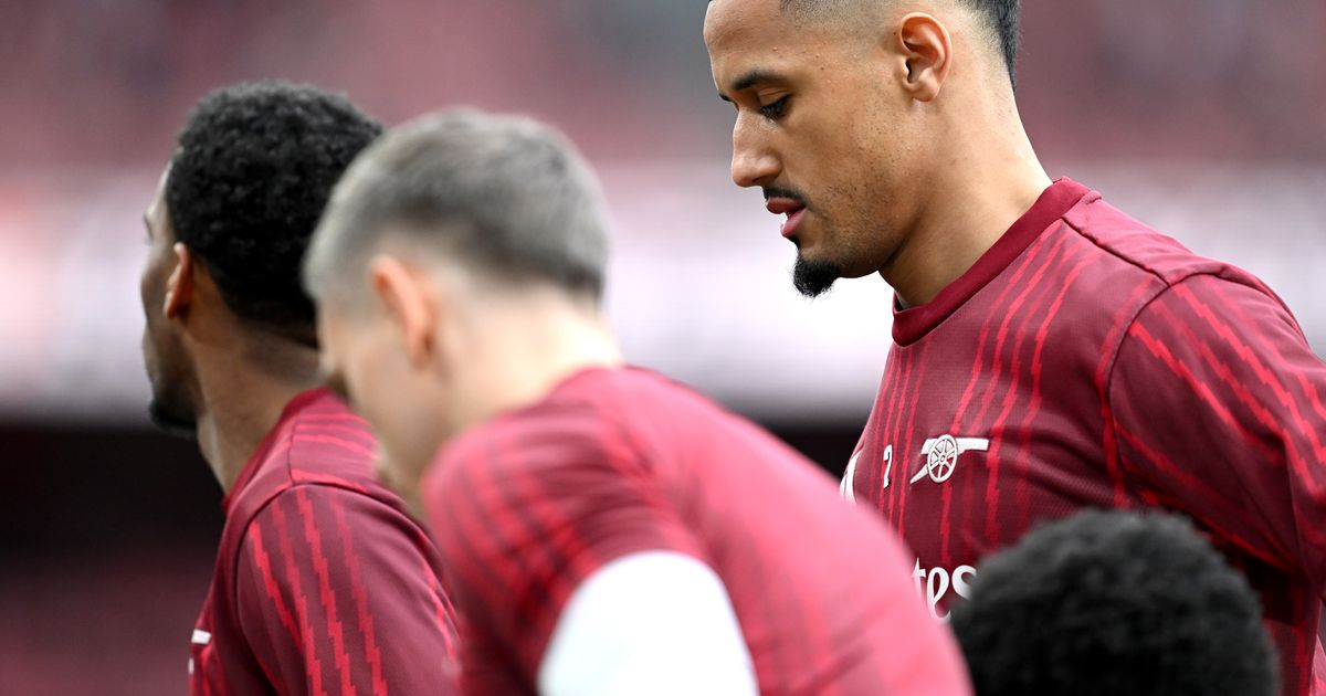 Arteta Tegaskan Cedera Saliba Berbeda dari Sebelumnya