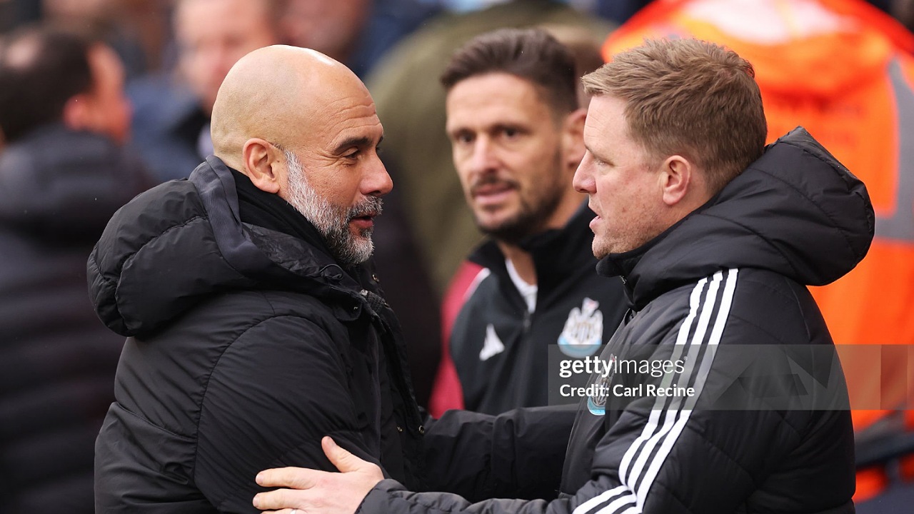 Eddie Howe Tanggapi Kebiasaan Pep Guardiola Bicara dengan Pemain Newcastle