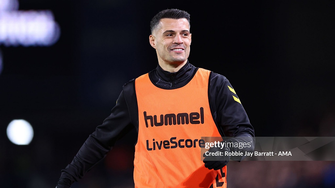 Regis Le Bris Hati-Hati Mainkan Granit Xhaka Lawan Port Vale