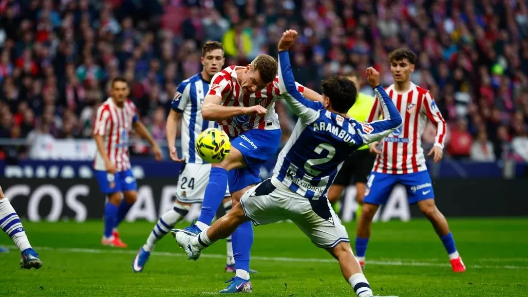 Atletico Madrid Tundukkan Real Sociedad 3-2 di Laga Seru