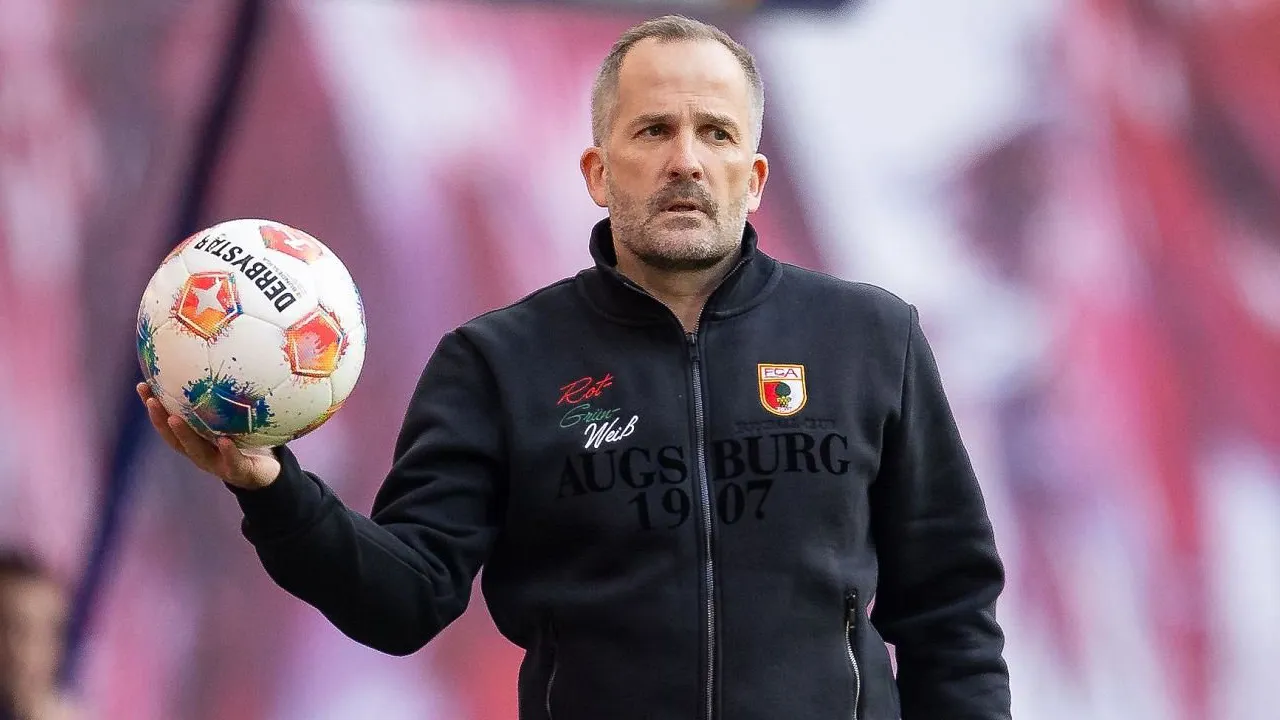 Augsburg Tumbang Dramatis, Manuel Baum: Hasil Ini Terasa Tak Adil