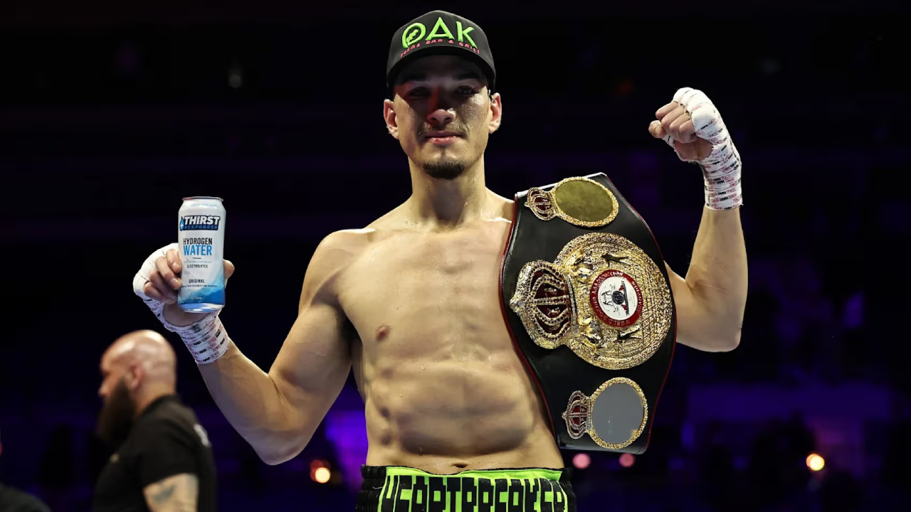 Brandon Figueroa Buka Jalan Pertarungan Unifikasi Usai Kalahkan Nick Ball