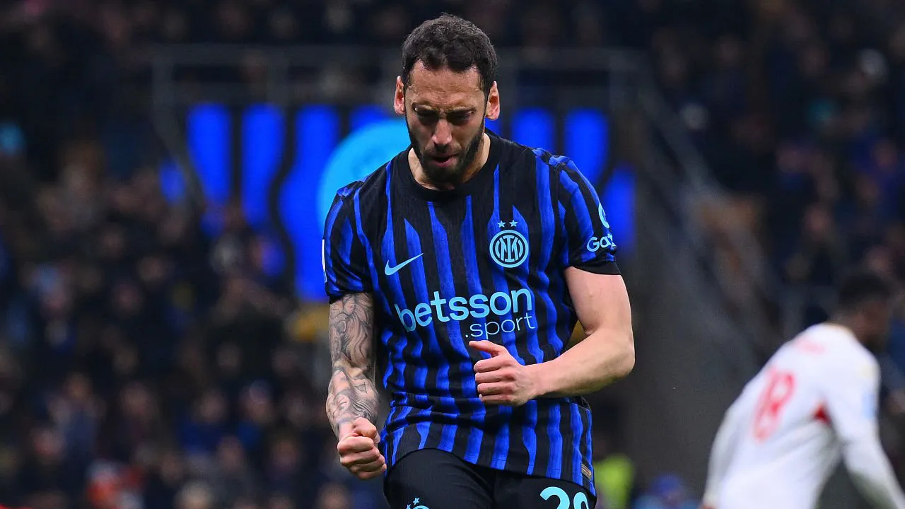 Dalam Kondisi Bugar, Hakan Calhanoglu Siap Tampil di Derby della Madonnina