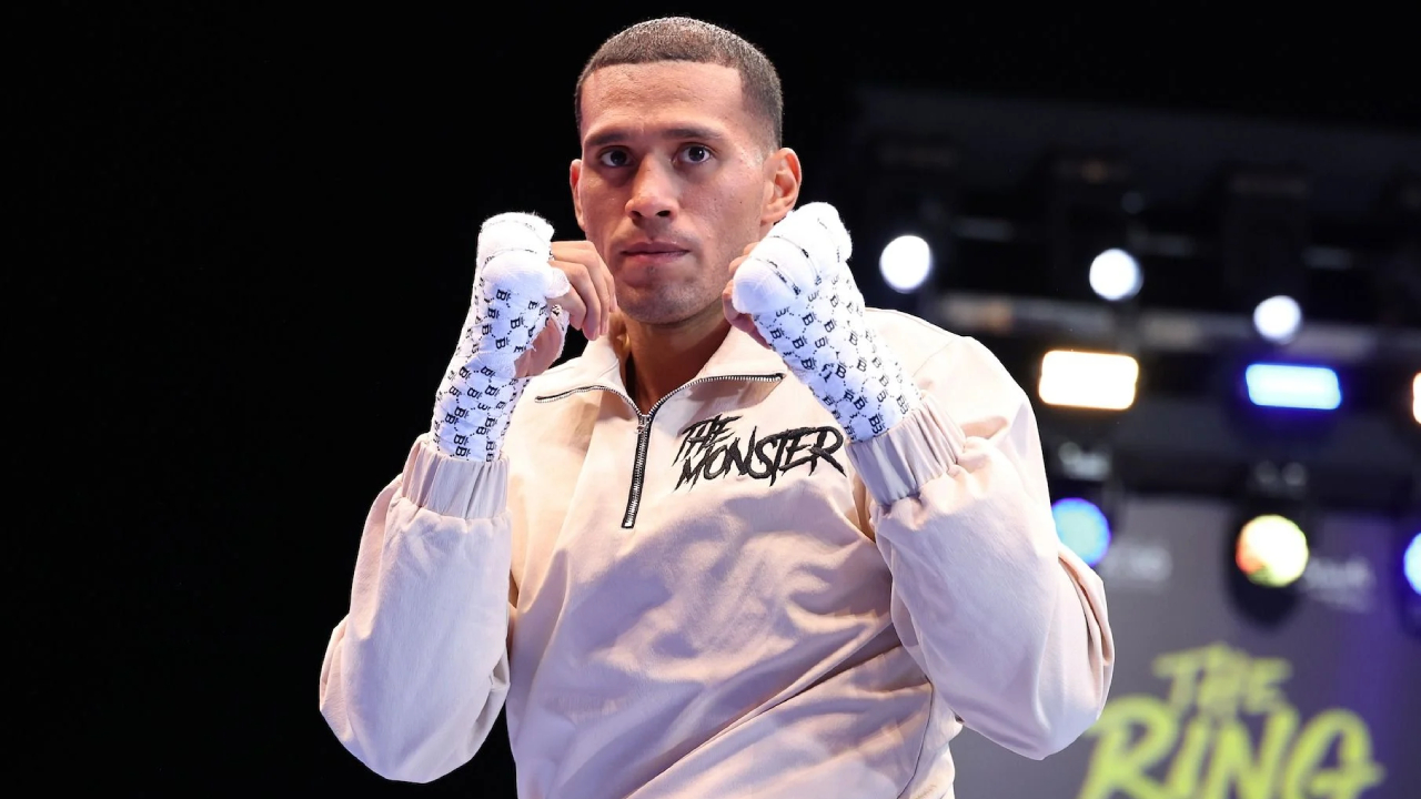 David Benavidez Isyaratkan Duel Lawan Jai Opetaia di Masa Depan