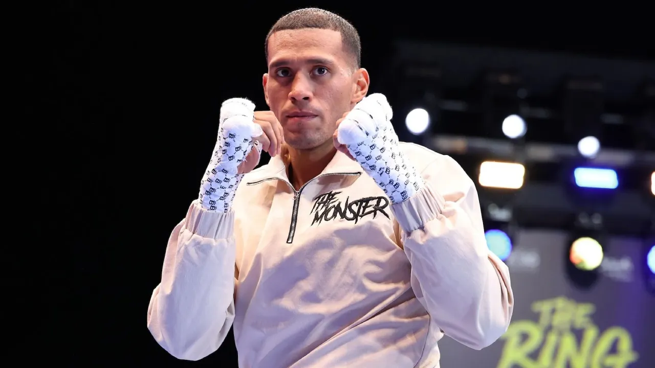 David Benavidez Isyaratkan Duel Lawan Jai Opetaia di Masa Depan