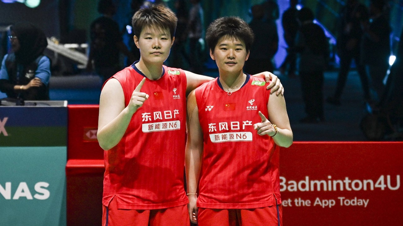 Diwarnai Kartu Merah, Liu Sheng Shu/Tan Ning Lolos ke Final All England 2026